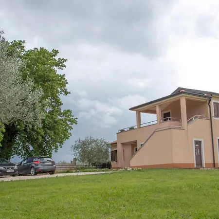 Mara Apartman Vižinada