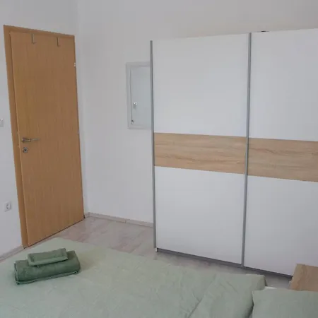 Mara Apartman